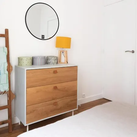 Design Apt With Balcony In Menilmontant Apartment Paris